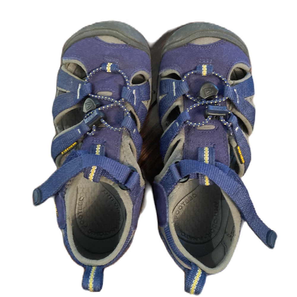 Keen Closed Toe Sandals - Size 13